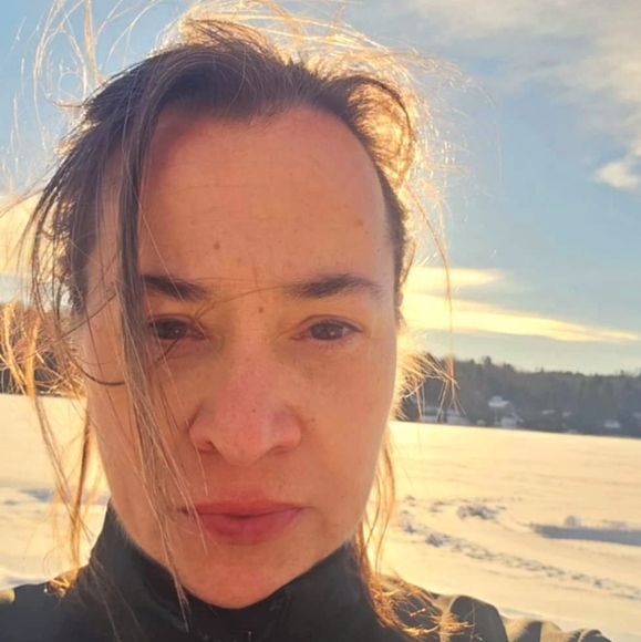 Meet your Posher, Karen - Picture 1 of 1